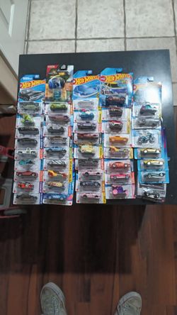 Hot wheels mainline collection