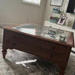 Ethan Allen Square Coffee Table