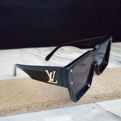 LV Sunglasses!! Men's Or Women's Brand New Never Worn!
