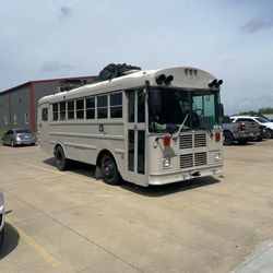 2004 Thomas Safe T liner EF