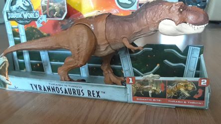 MATTEL JURASSIC WORLD THRASH N THROW TYRANNOSAURUS IN BOX