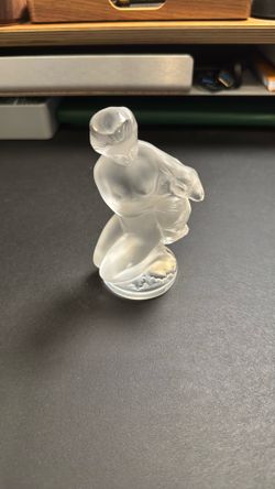 Lalique Diane With Fawn