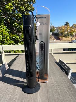Comfort Zone Oscillating Tower Fan, 32 inches, Portable, Carry Handle, Black