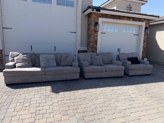 Ashley Furniture 3-Piece Sofa, Loveseat & Chair Set