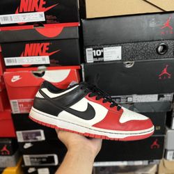 Nike Dunk Low Chicago EMB size 11.5 USED