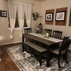 Dinning Room Table