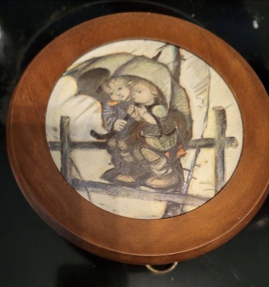 Humel Wooden Music Box
