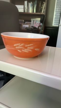 Pyrex Autumn Harvest Orange Mixing Bowl