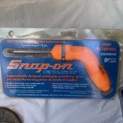 SNAP ON RATCHETING SCREWDRIVER 