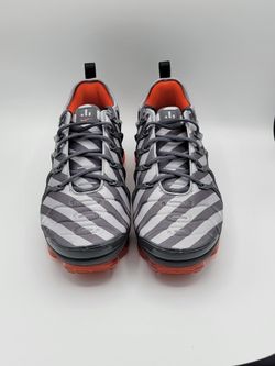 Nike Air VaporMax Plus Wolf Gray Stripe Sneakers Shoes Men’s Size 12 924453-020