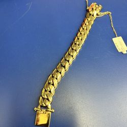 Cuban Link Bracelet 