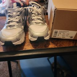 Nike Zoom Air Fire Women's Sneakers Size 7.5
