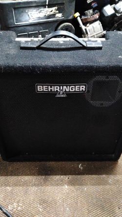 Behringer ultratone K900FX