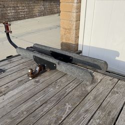 Hitch hauler for stand up Jetski