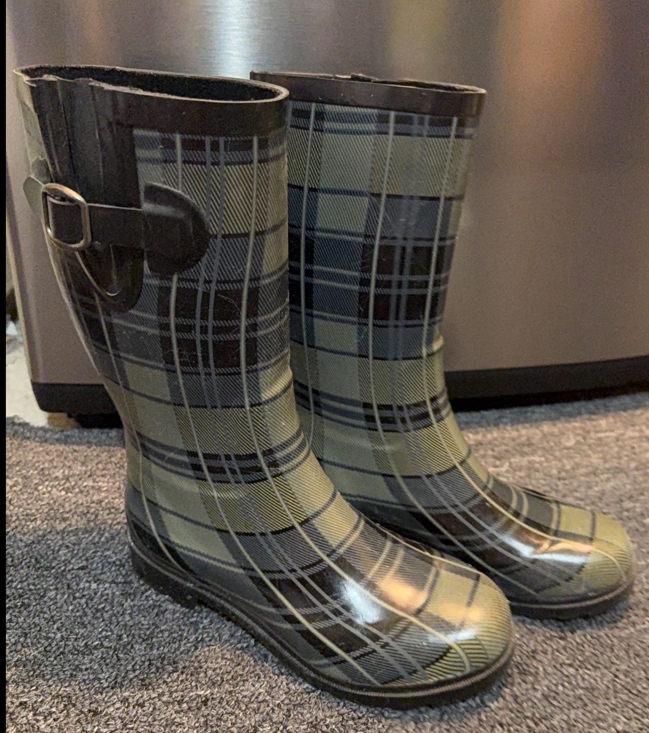 Rain Boots Women’s Size 7 Good Condition 