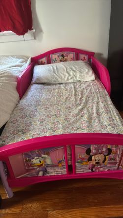 Minnie bed
