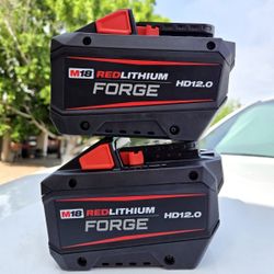 Milwaukee 18V FORGE 12Ah Battery. 
