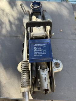 ACDelco 2-Ton Hydraulic Floor Jack – Works