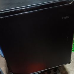 Small Refrigerator 