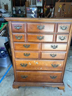 Dresser