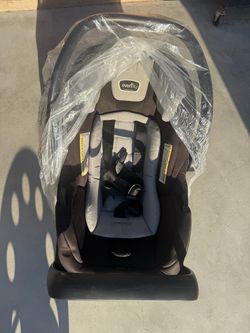 Evenflo Infant Car Seat