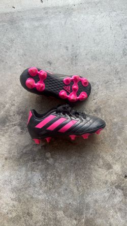 Soccer Cleats Sz 10kids