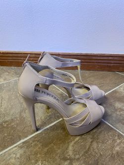 Heels Sandals Size 5.5 