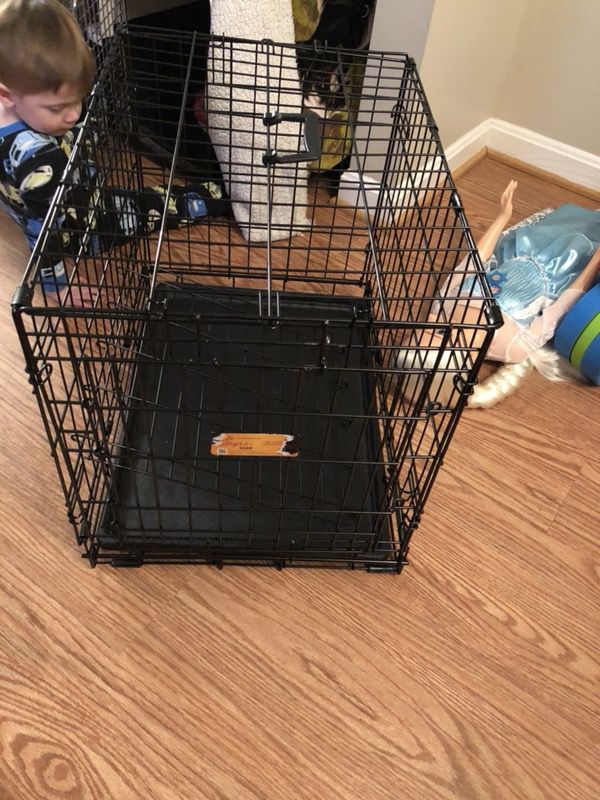 Small doll kennel