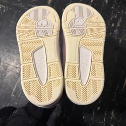 Jordan’s Flight Court Pink