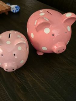2 piggy banks