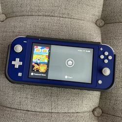 Nintendo Lite blue