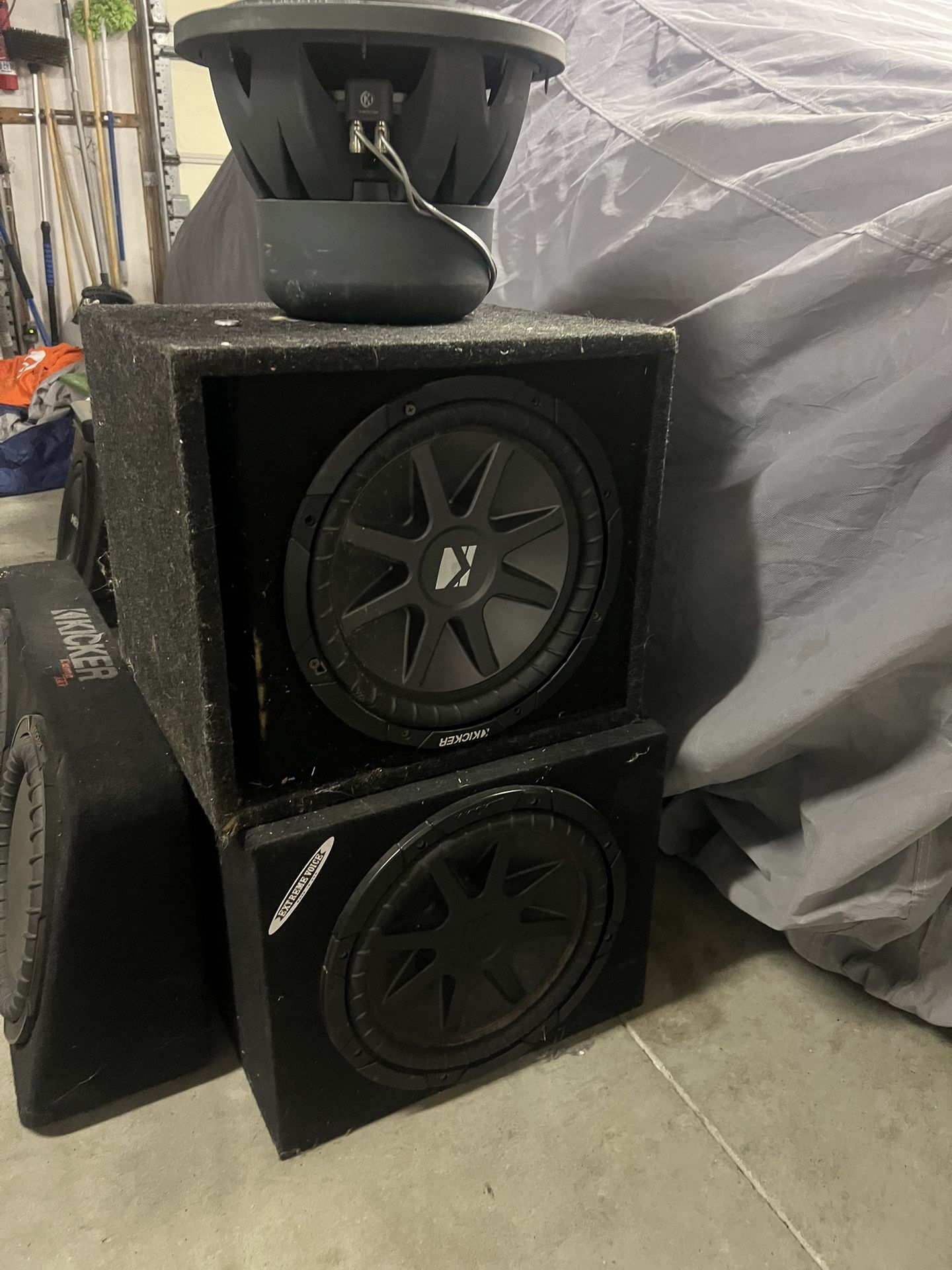 12” Kicker Sub