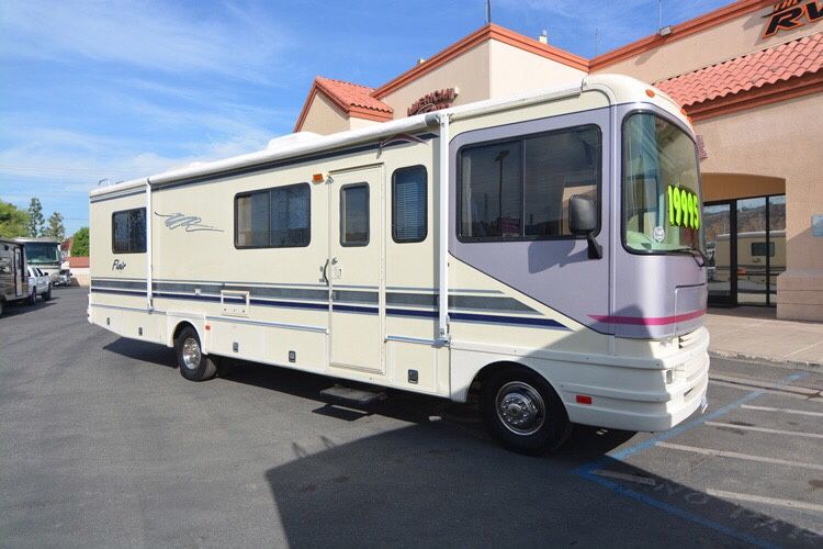 1997 Fleetwood Flair 30H class A gas motorhome RV