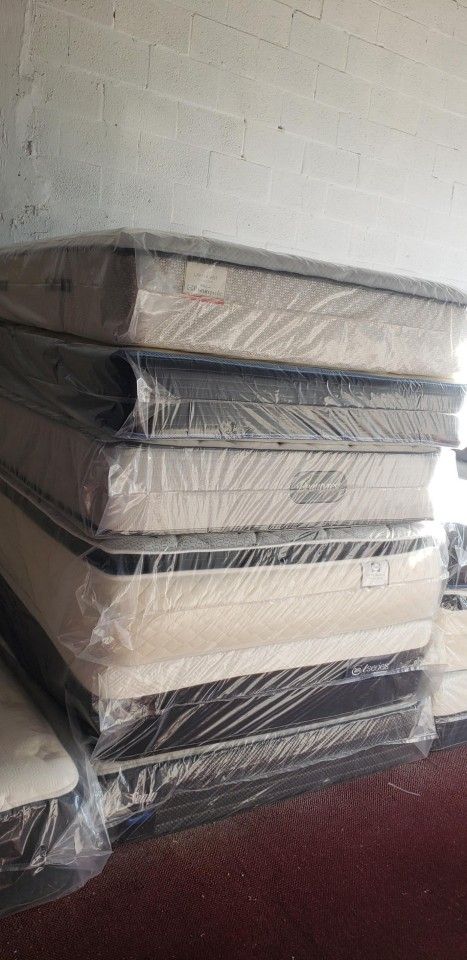 ✨️🛌GREAT SALE MATTRESSES COLCHONES AVAILABLES ALL MODELS AND SIZES 🛌 ✨️ 