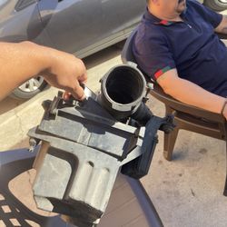 2005 Masda 3 Hatchback Airfilter System