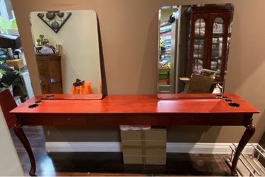Salon , studio double vanity station New