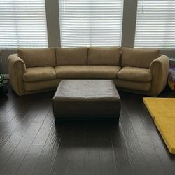 Sofa & Ottoman