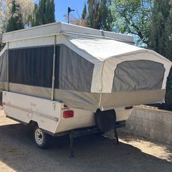 2000 Jayco pop up camper