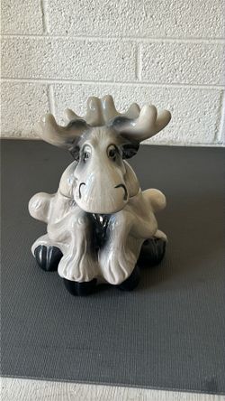 Moose cookie jar by Bearfoots $40