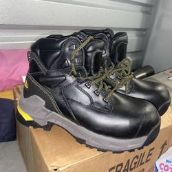 ACE WORK BOOTS…