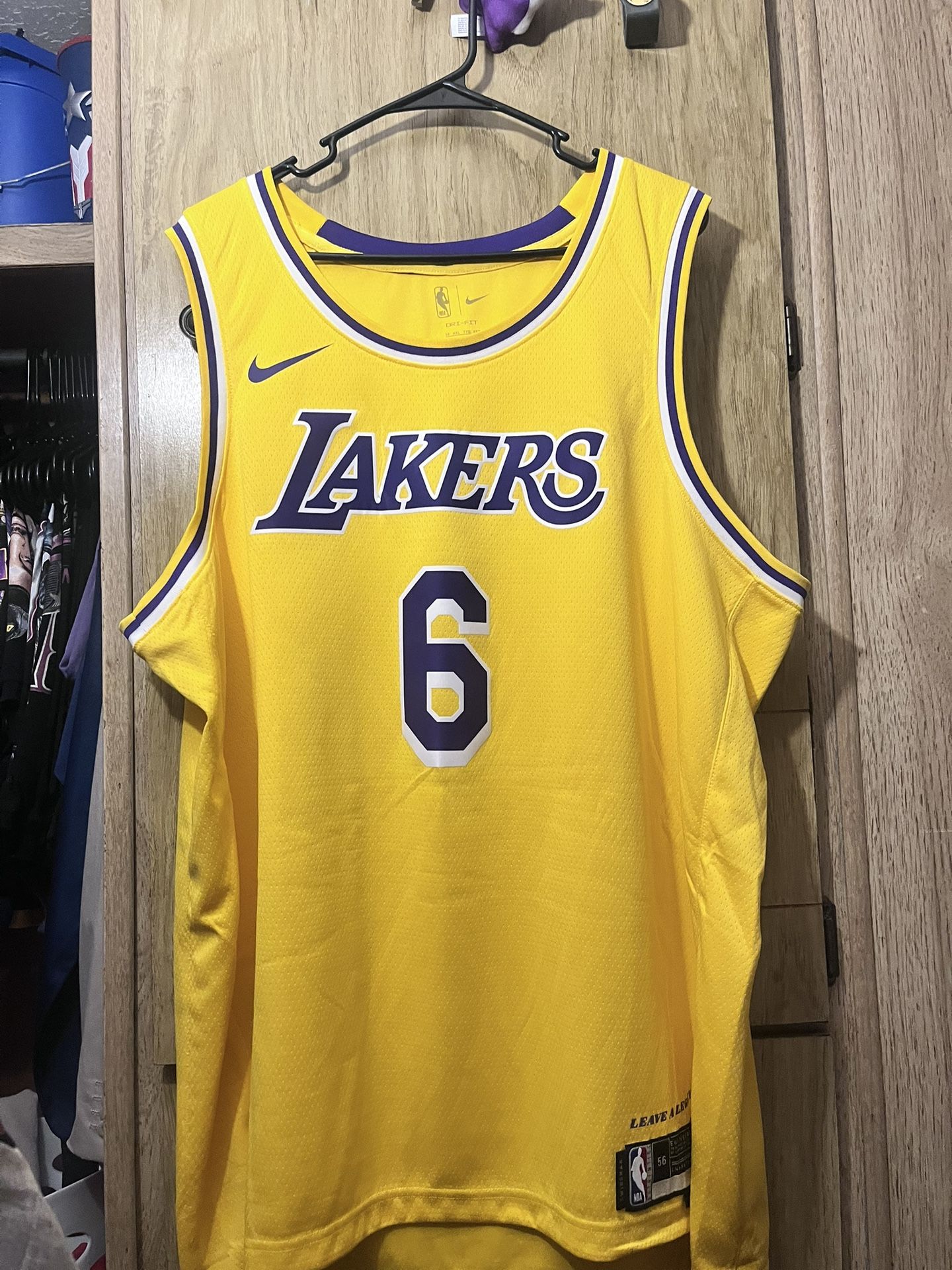 Lakers LeBron James Jersey