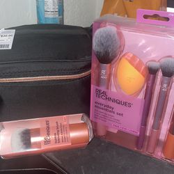 Make Up Brushes/ Make Up Bag