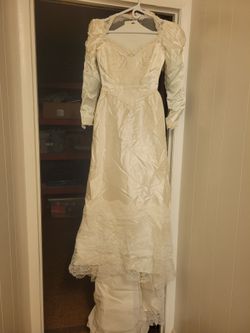 Wedding Dress And Veil
