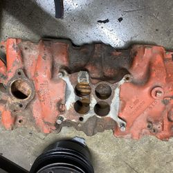 SBC Chevy Intake manifold 283