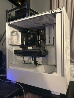 Desktop gaming PC White Case