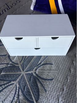 Mini dresser drawer