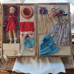 Vintage 14 Inch Doll With Clothes And Travel Case