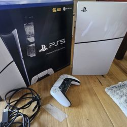 PS5 1TB – Excellent Condition | Lightly Used