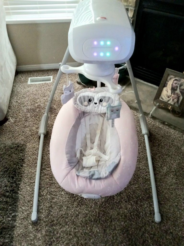 Fisher Price Baby Swing 