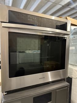 Samsung 30 inch Single Electric Wall Oven 